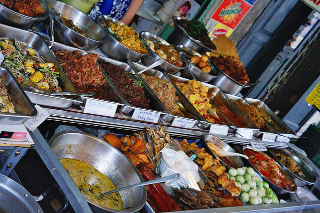 Street food in Bangkok (Photo by Fotos_Gratis)