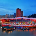 Top 7 Singapore Landmarks Bathed in Neon Light