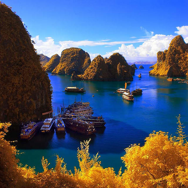 Ha Long Bay
